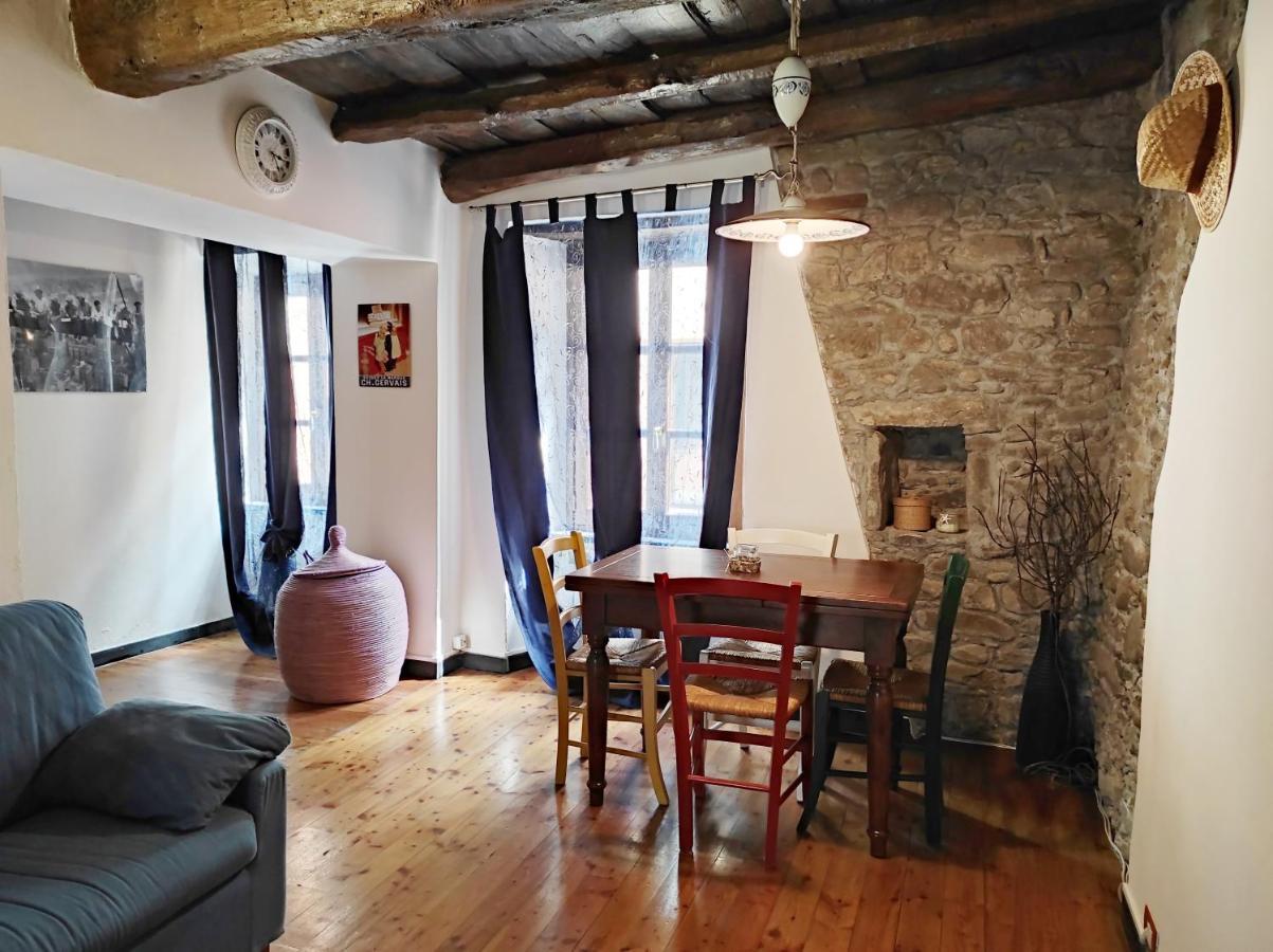 Antico Borgo Apartment Brugnato Luaran gambar