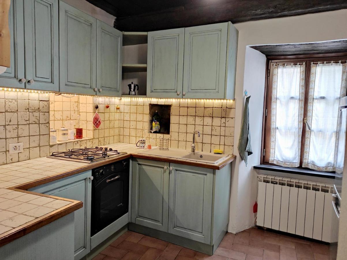 Antico Borgo Apartment Brugnato Luaran gambar